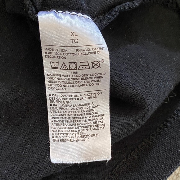 Banana Republic Organic Cotton Black Short-Sleeve Polo - Picture 3 of 3